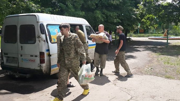 Іршавчани допомогли землякам, які перебувають у зоні АТО – 01