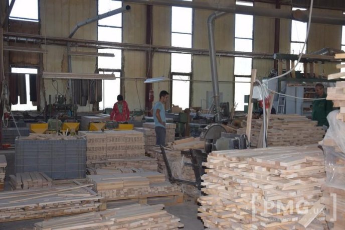 У Мукачеві виготовляють неймовірні дерев’яні вироби, які чудово впишуться в будь-який інтер’єр – 05