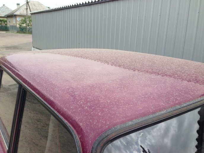 В Мукачеві також випав рудий дощ (ФОТОФАКТ) – 04