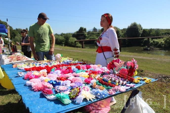 Православні християни Мукачева відзначили свято Успіння Пресвятої Богородиці у Свято-Миколаївському монастирі – 03