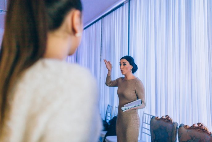 Мода заради життя: на Закарпатті відбувся ІІІ-й благодійний показ мод дизайнерки Роксолани Новак – 02