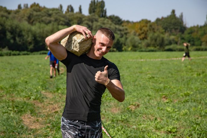 Учасники патріотичного забігу на Закарпатті подолали 7 кілометрів – 05