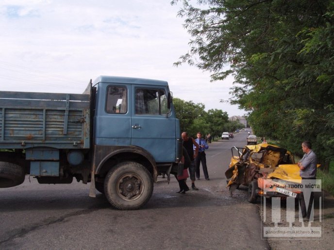 Нові подробиці смертельної ДТП в Чинадієві: в "Москвичі" було шестеро чоловік (ФОТО, ВІДЕО) – 09