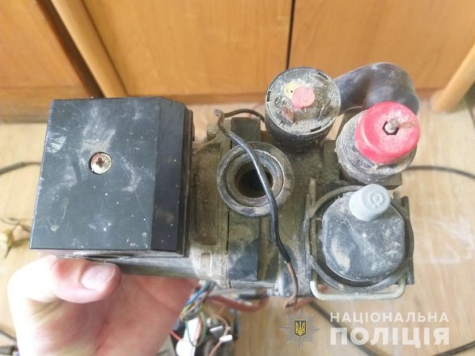 Два брати обкрадали жителів села на Мукачівщині – 04