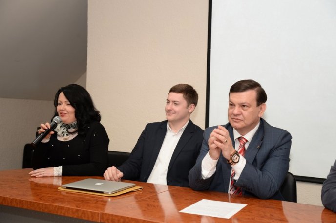 В Ужгороді адвокати зібрались на стратегічну дискусію – 16