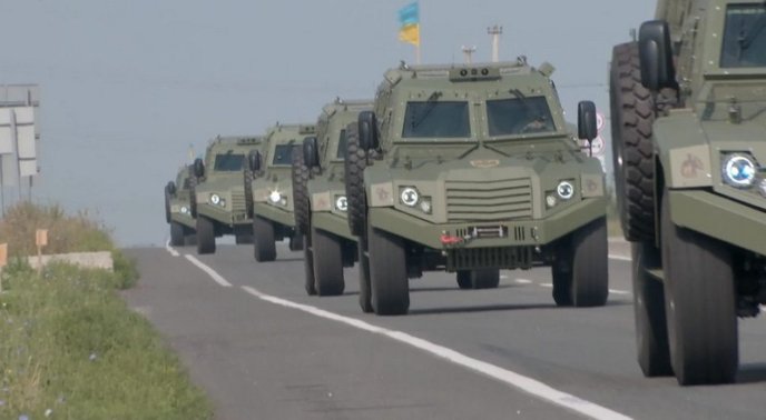 «Очі Арти»: Порошенко повідомив про великий контракт на закупівлю для ЗСУ безпілотників оперативного рівня – 04 «Очі Арти»: Порошенко повідомив про великий контракт на закупівлю для ЗСУ безпілотників оперативного рівня – 04