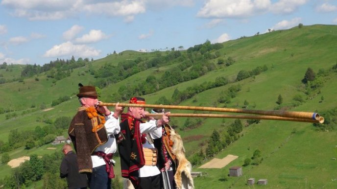 Як вівчарів на полонини проводжали – 03