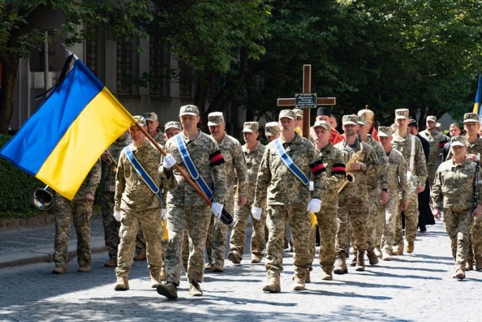 В Ужгороді провели в останню путь молодшого сержанта – 03