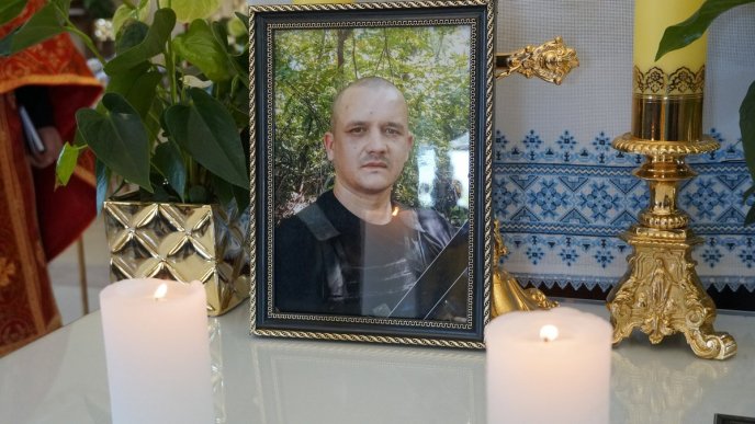 У Мукачеві поховали 34-річного військового – 01