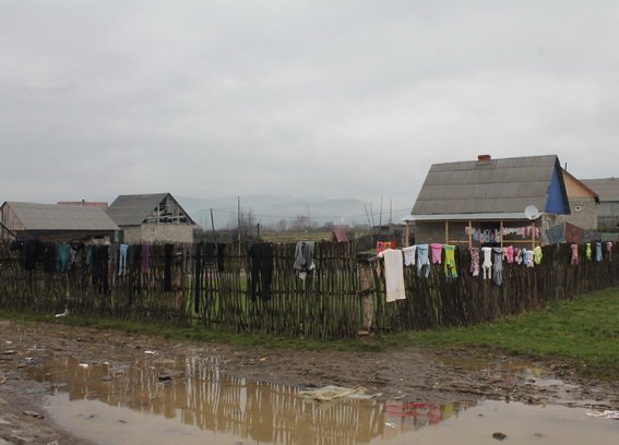 На Перечинщині хлопчик, хворий на ДЦП, втік з дому через горе-батьків – 02