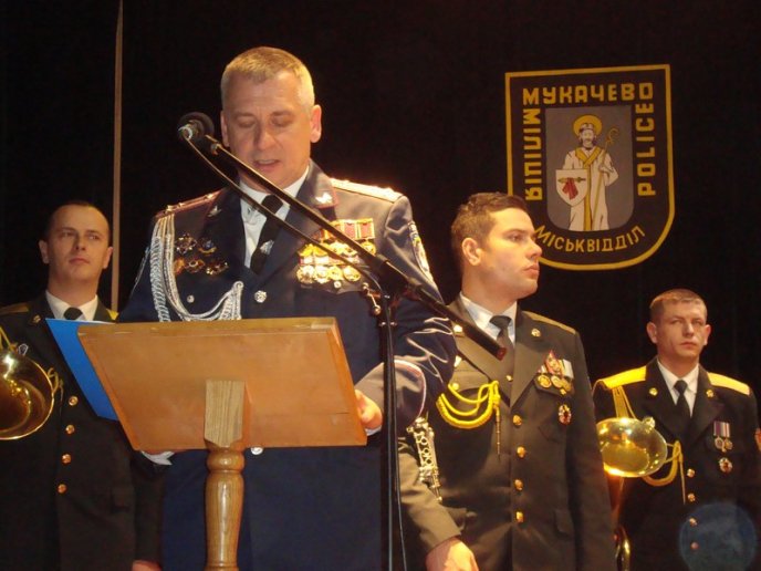 Мукачівська міліція відзначила професійне свято (ФОТО) – 01