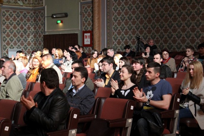 В Ужгородській філармонії відкрився фестиваль "Музика без кордонів" – 07