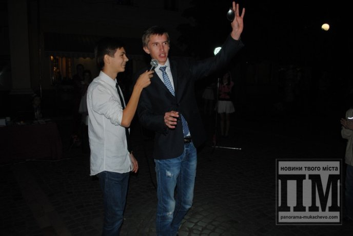 Театр вогню "Dragonfly" вже вдруге виступив у Мукачеві (ФОТОРЕПОРТАЖ) – 05