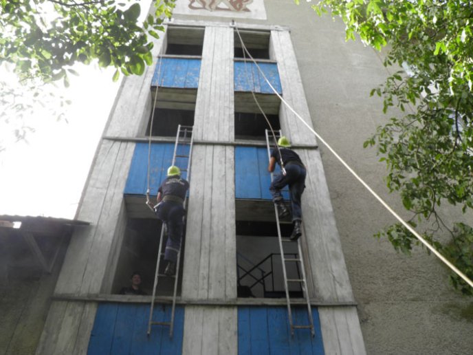 Закарпатські рятувальники готуються до Всеукраїнського конкурсу «Кращий начальник караулу» – 01