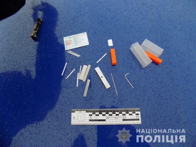 Двоє чоловіків намагалися пограбувати будинок, але їх застав господар – 03 Двоє чоловіків намагалися пограбувати будинок, але їх застав господар – 03