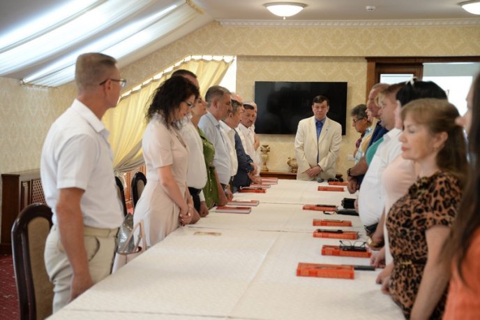 Сьогодні провели термінове засідання Ради адвокатів Закарпатської області – 10