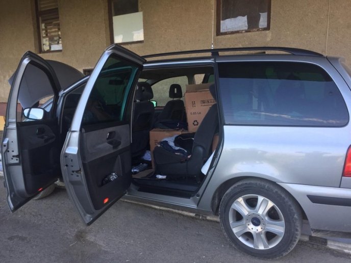 Через 350 пачок сигарет жінка втратила авто – 01 Через 350 пачок сигарет жінка втратила авто – 01