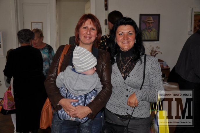 У Мукачеві відкрилась персональна виставка робіт Іллі Бровдія (ФОТО) – 04