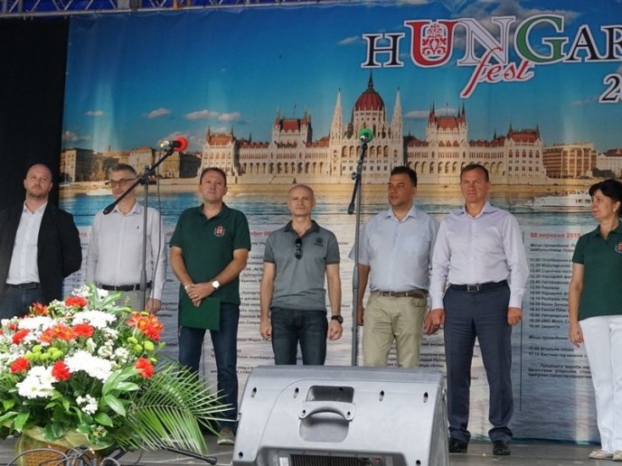 Сьогодні в Ужгороді стартувало масштабне свято – 03