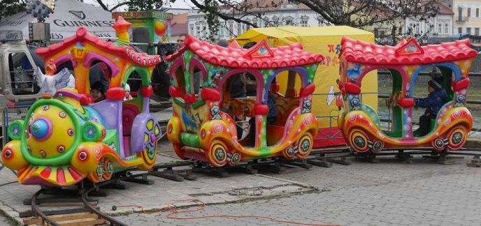 В Ужгороді відкрили фестиваль медовухи – 28