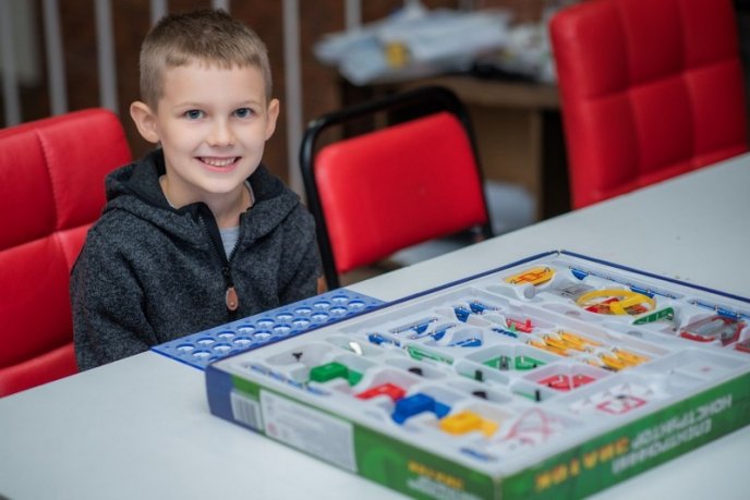 «RoboSteps»: благодійна ініціатива закарпатських підприємців – 01