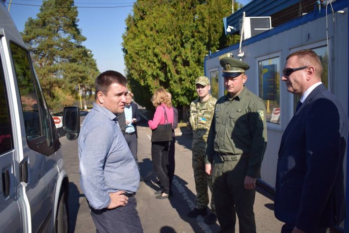 Павло Клімкін інспектував роботу КПП "Ужгород" – 01