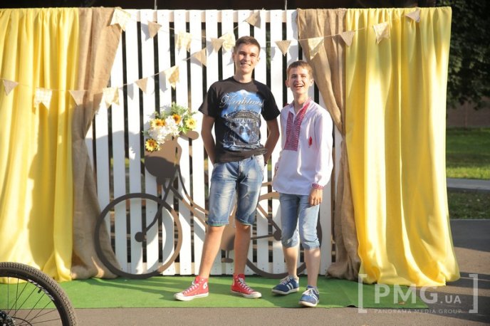 Миттєвості велозаїзду у Мукачеві: фоторепортаж із "Літньої зустрічі цімборів" – 18