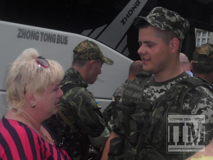 В Ужгороді закарпатських правоохоронців проводжали у зону АТО (ФОТО) – 04