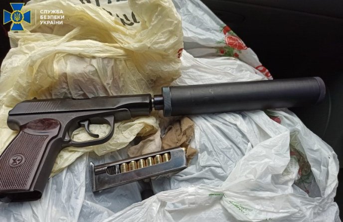 Спецоперація СБУ на Закарпатті: відомо, кого затримали – 04