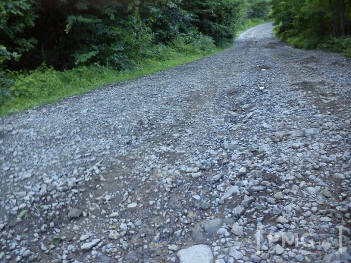 Сильний дощ з градом у гірських районах Мукачівщини знищив урожай та розмив дороги – 07