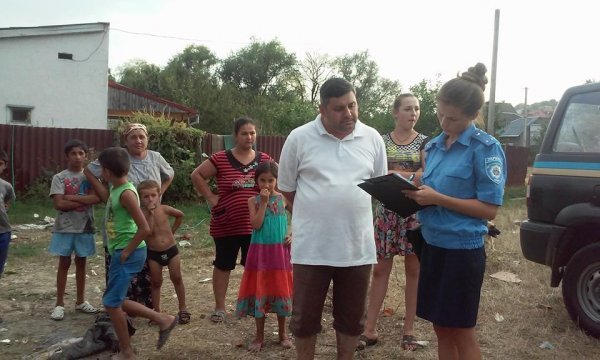 Ужгородським ромам хотіли спалити хату – 05