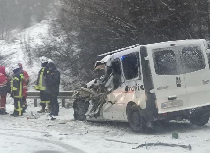 На трасі Київ-Чоп сталась фатальна аварія. Рух ускладнено – 01