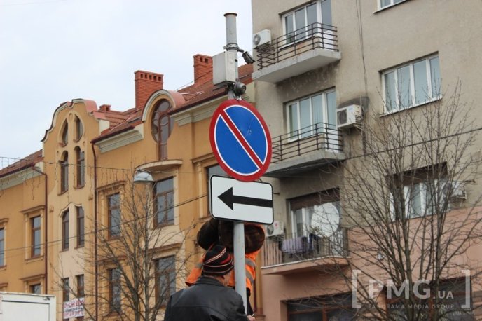 Парковку таксистів в Мукачеві перепрофілювали – 05