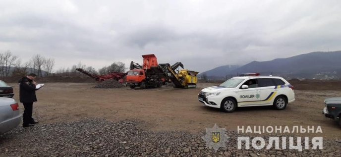 Поліція відреагувала на допис чоловіка у соціальній мережі – 02