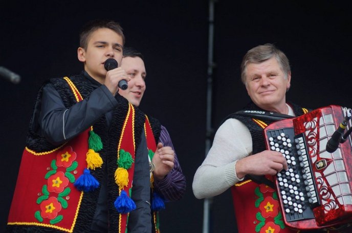 Гастрономічний рекорд Закарпаття встановили на фестивалі «Огинь і мнясо» – 07