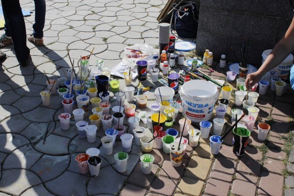 В Іршаві з пазлів молодь складала Україну – 05