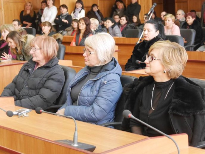 До Ужгородської міськради завітали колядники – 03