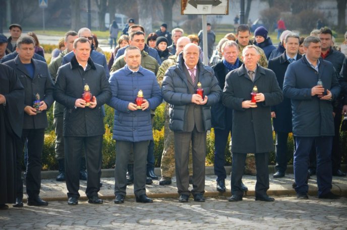 На Закарпатті вшанували пам’ять Героїв Небесної сотні – 03