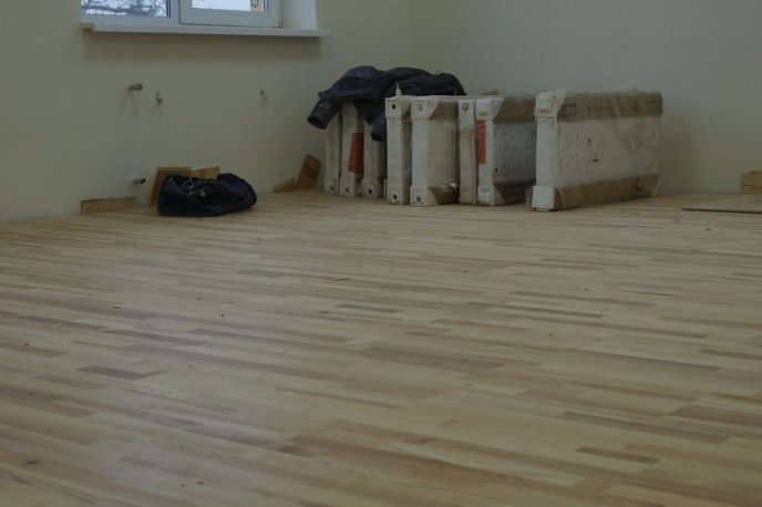 У Мукачеві триває реконструкція будівлі для НВК "Гармонії" – 06