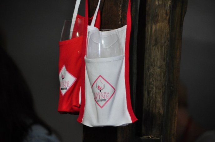 Сьогодні в Ужгороді розпочався дводенний фестиваль «Sakura Wine» – 26