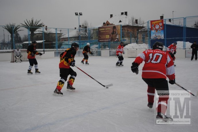 У Мукачеві відбувся відкритий Кубок області з хокею (ФОТО) – 05