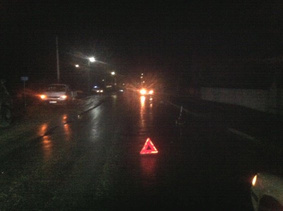 27-річний хлопець без посвідчення водія влаштував біля школи ДТП: загинула жінка – 01