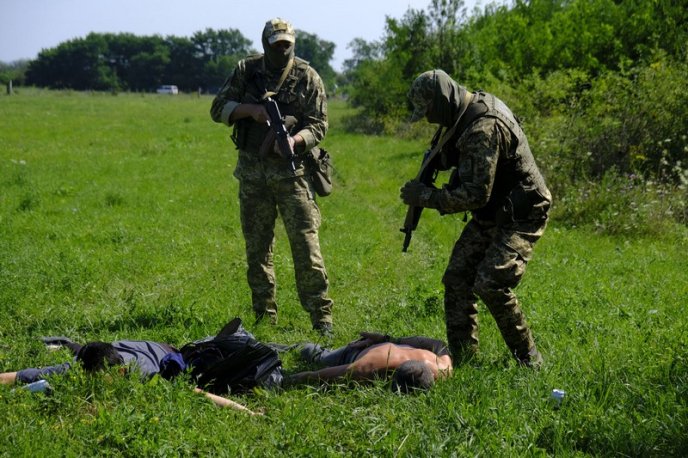 Як на Закарпатті «терористів» затримували: опубліковано фото – 01 Як на Закарпатті «терористів» затримували: опубліковано фото – 01