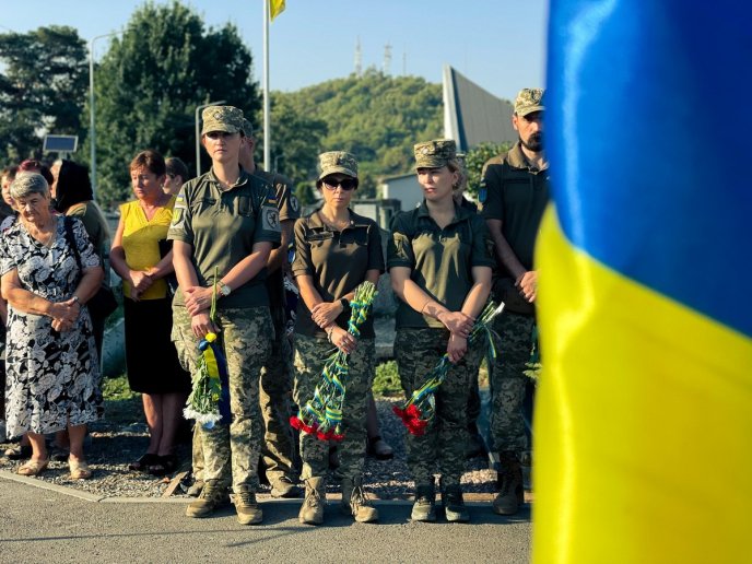 У Мукачеві вшанували пам’ять полеглих захисників України – 03