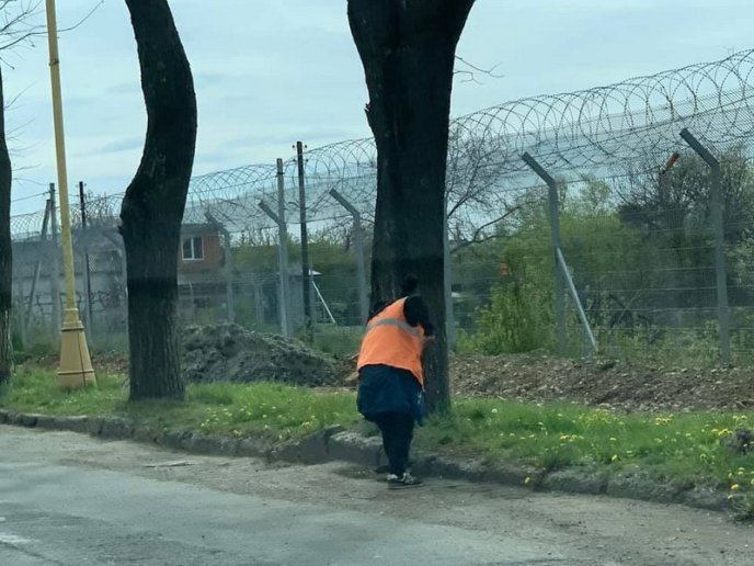 В Ужгороді готуються до візиту Зеленського: місто поспіхом приводять до ладу, – соцмережі – 05