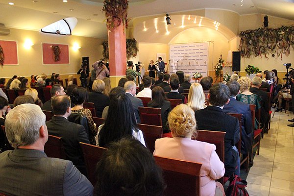 Як в Ужгороді "Лідерів року" нагороджували (ФОТО) – 15