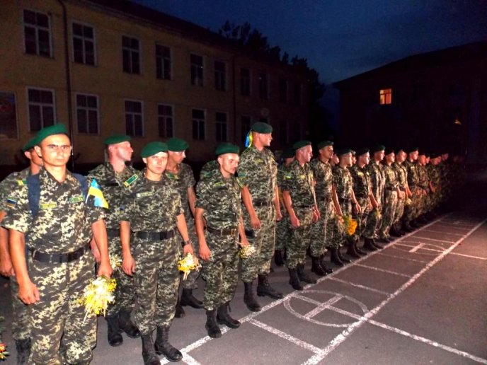 Понад 50 бійців Чопського прикордонного загону повернулися із зони АТО (ФОТО) – 05