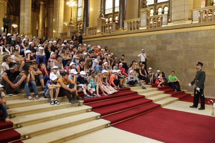 Маленьким закарпатцям влаштували екскурсію столицею Угорщини – 09