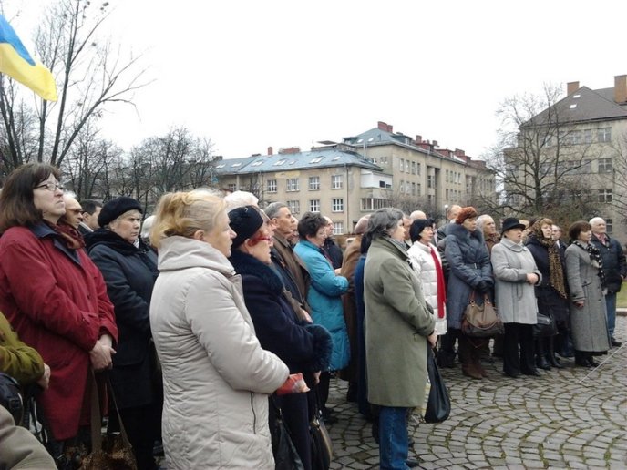 В Ужгороді вшанували пам’ять Тараса Шевченка (ФОТО) – 05