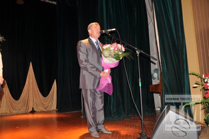 В Мукачеві напередодні професійного свята вітали медиків (ФОТО) – 17